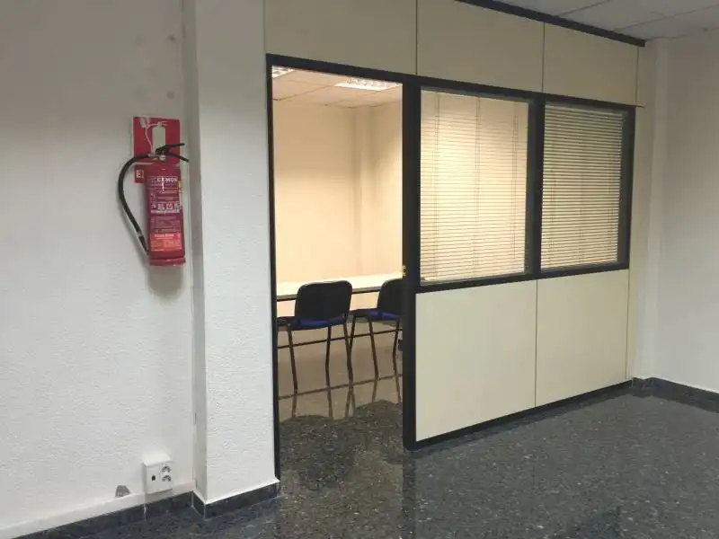 Oficina de alquiler en Valencia