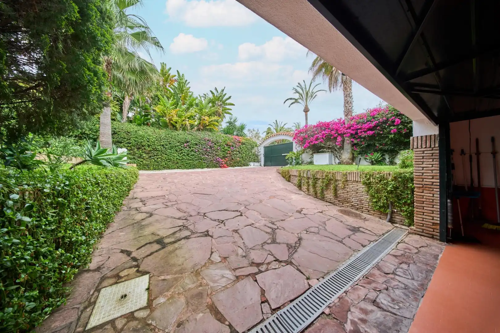 Jardín de Casa o chalet en venta en Marbella con Aire acondicionado, Calefacción y Jardín privado