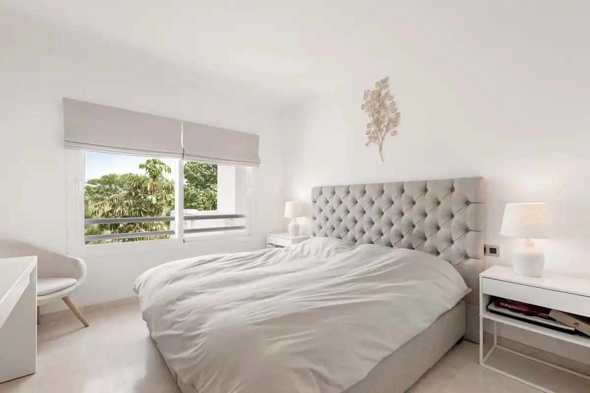 Apartament amb piscina en venda a Casares pueblo, imagen 12