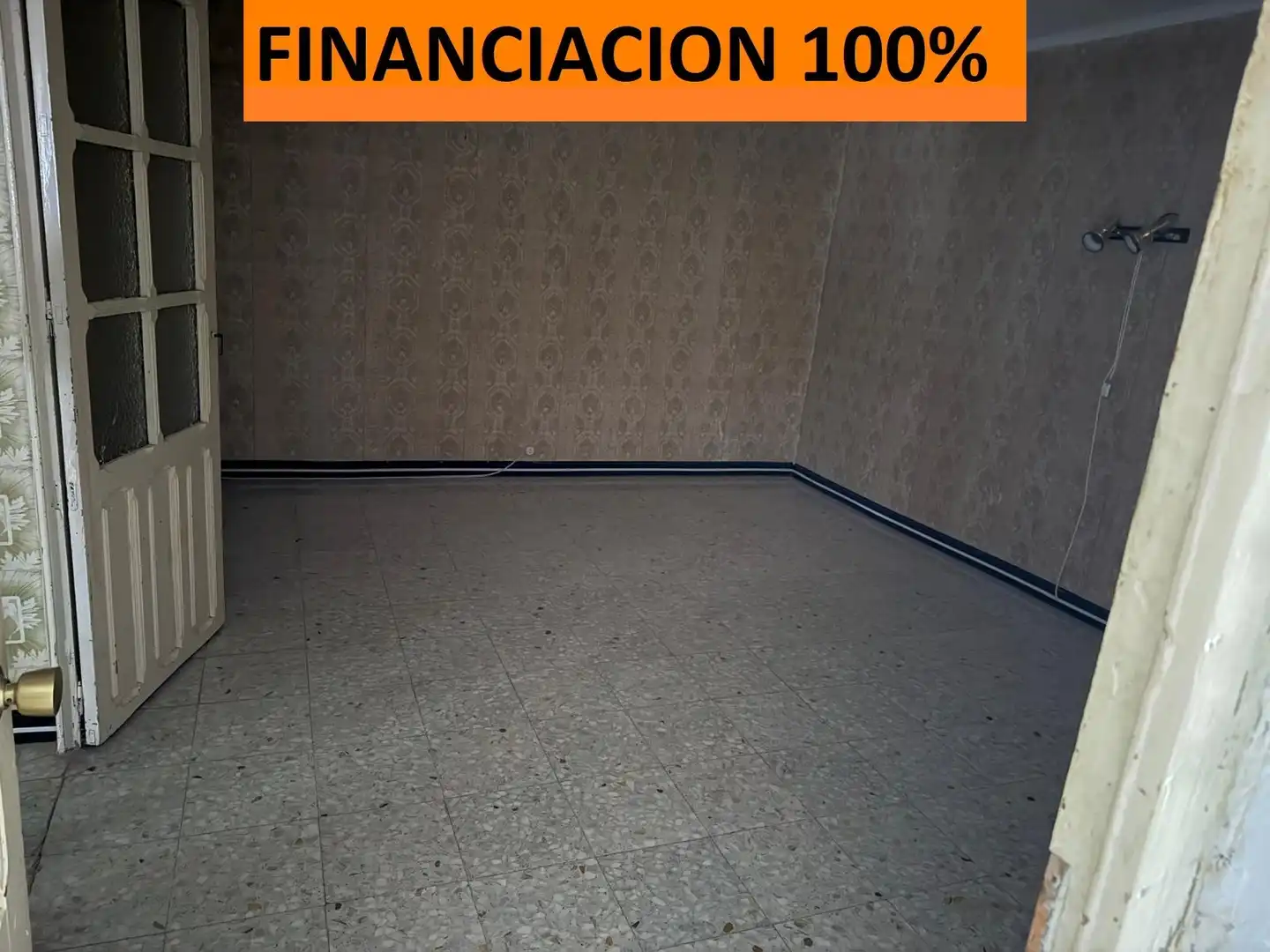 Houses for sale in Calle Muntadas, Lumpiaque