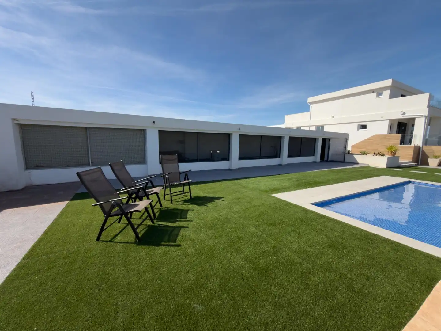 Terrassa de Casa o xalet en venda en Los Montesinos amb Aire condicionat, Calefacció i Jardí privat