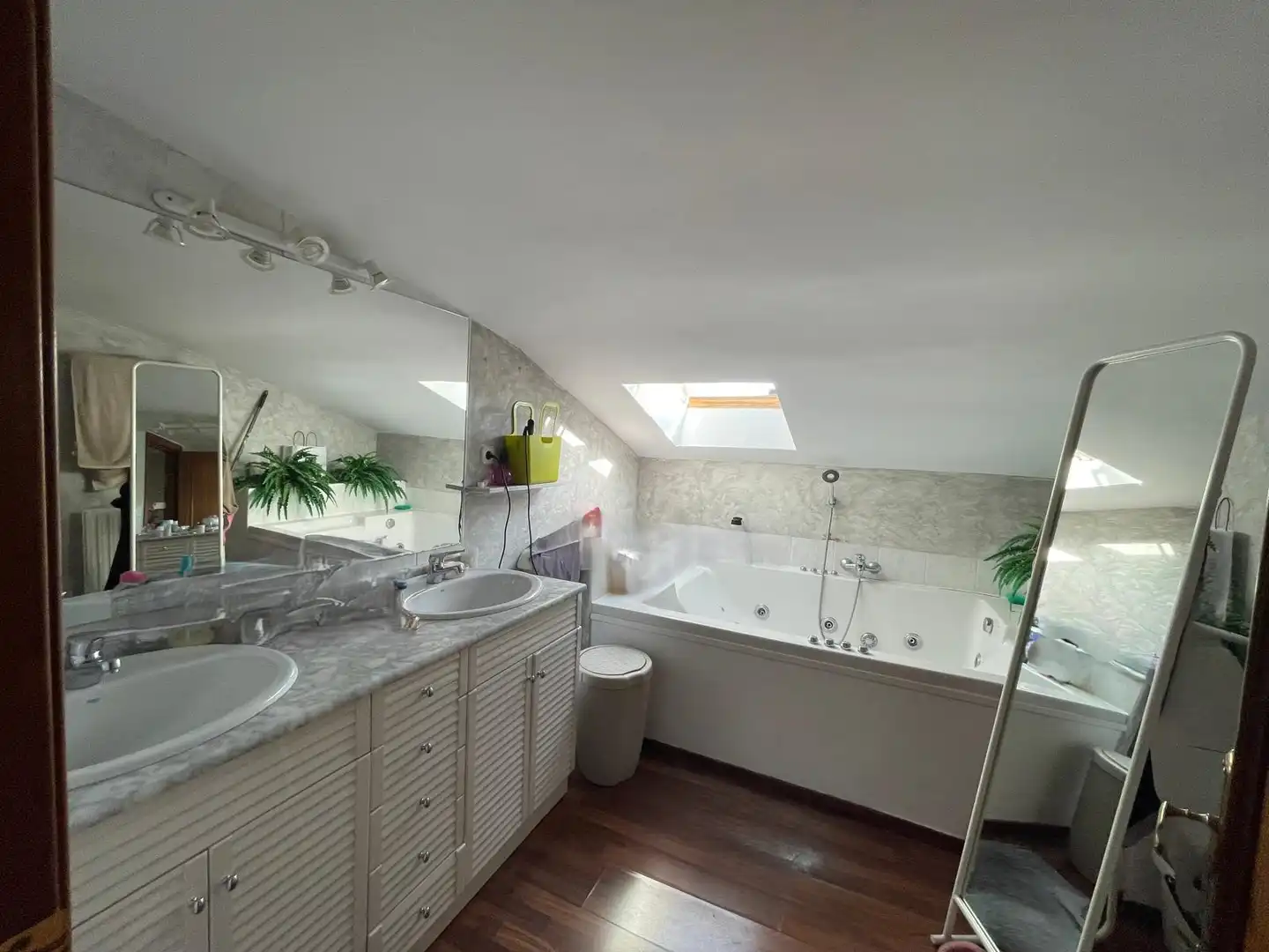 Baño de Dúplex en venta en San Agustín del Guadalix con Aire acondicionado, Calefacción y Parquet