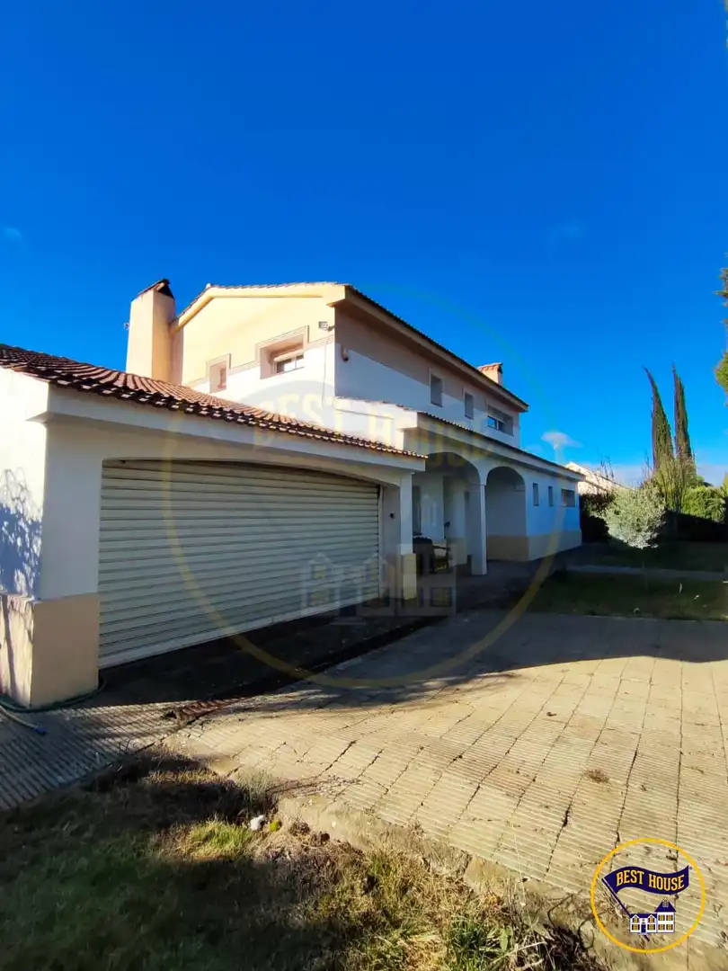 Exterior view of Houses for sale in Cuenca  with Heating, Private garden and Terrace