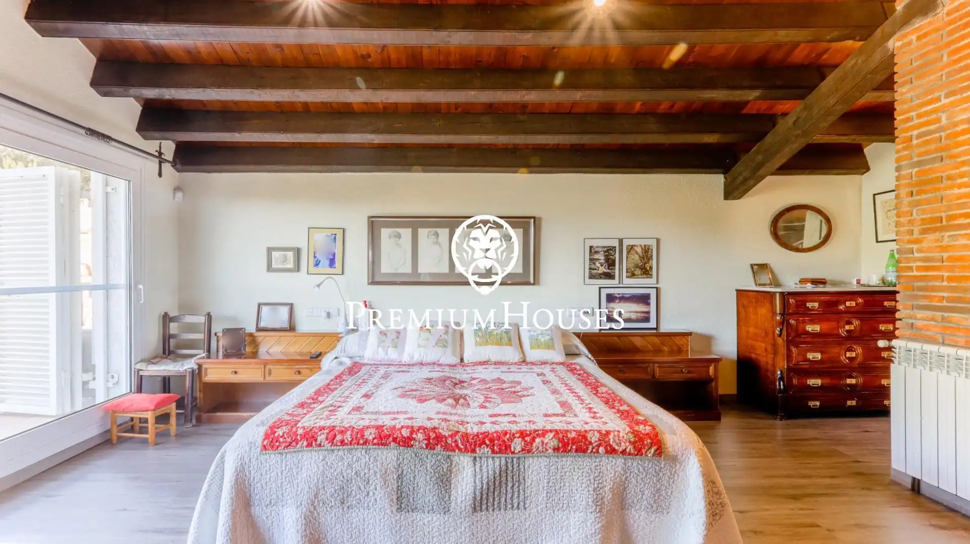 Habitación de Casa o chalet en venta en Mataró con Aire acondicionado, Calefacción y Jardín privado