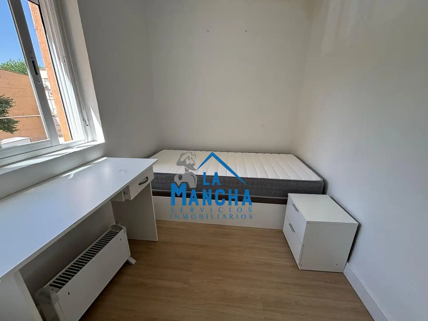 Wohnung zur Miete in Hermanos Falcó