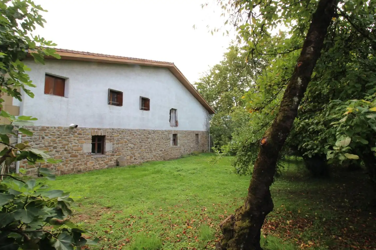 Vista exterior de Finca rústica en venta en Oñati con Calefacción, Jardín privado y Terraza