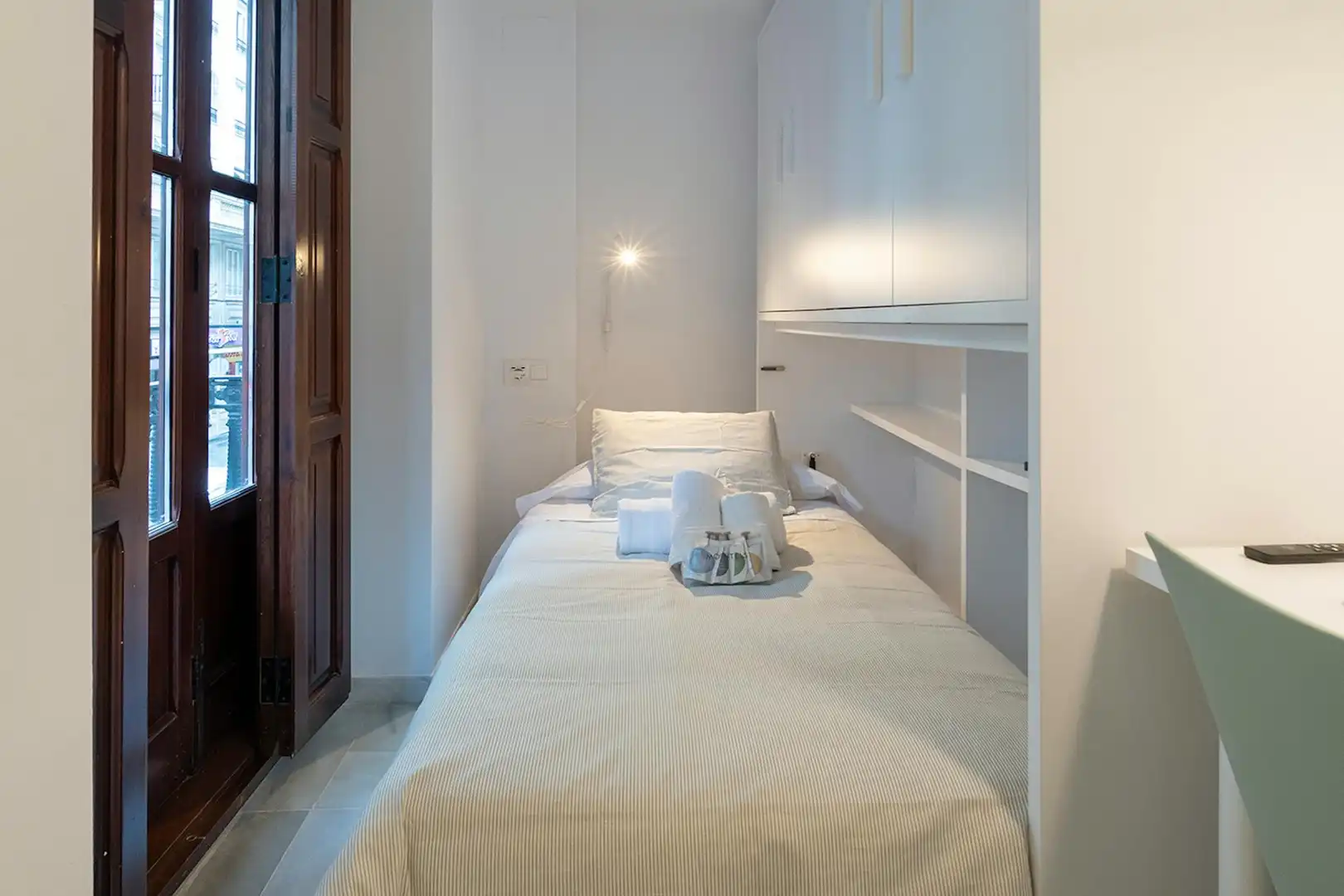 Schlafzimmer von Wohnung zur untervermieten in Valencia mit Heizung, Möbliert und Waschmaschine
