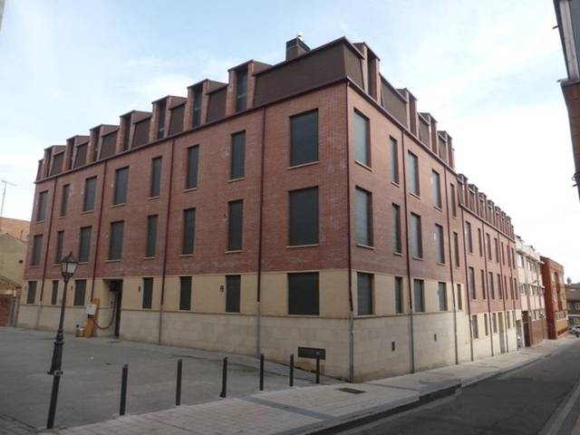 Garaje en Venta en Pato, 4-6 en La Flecha - Monasterio del Prado