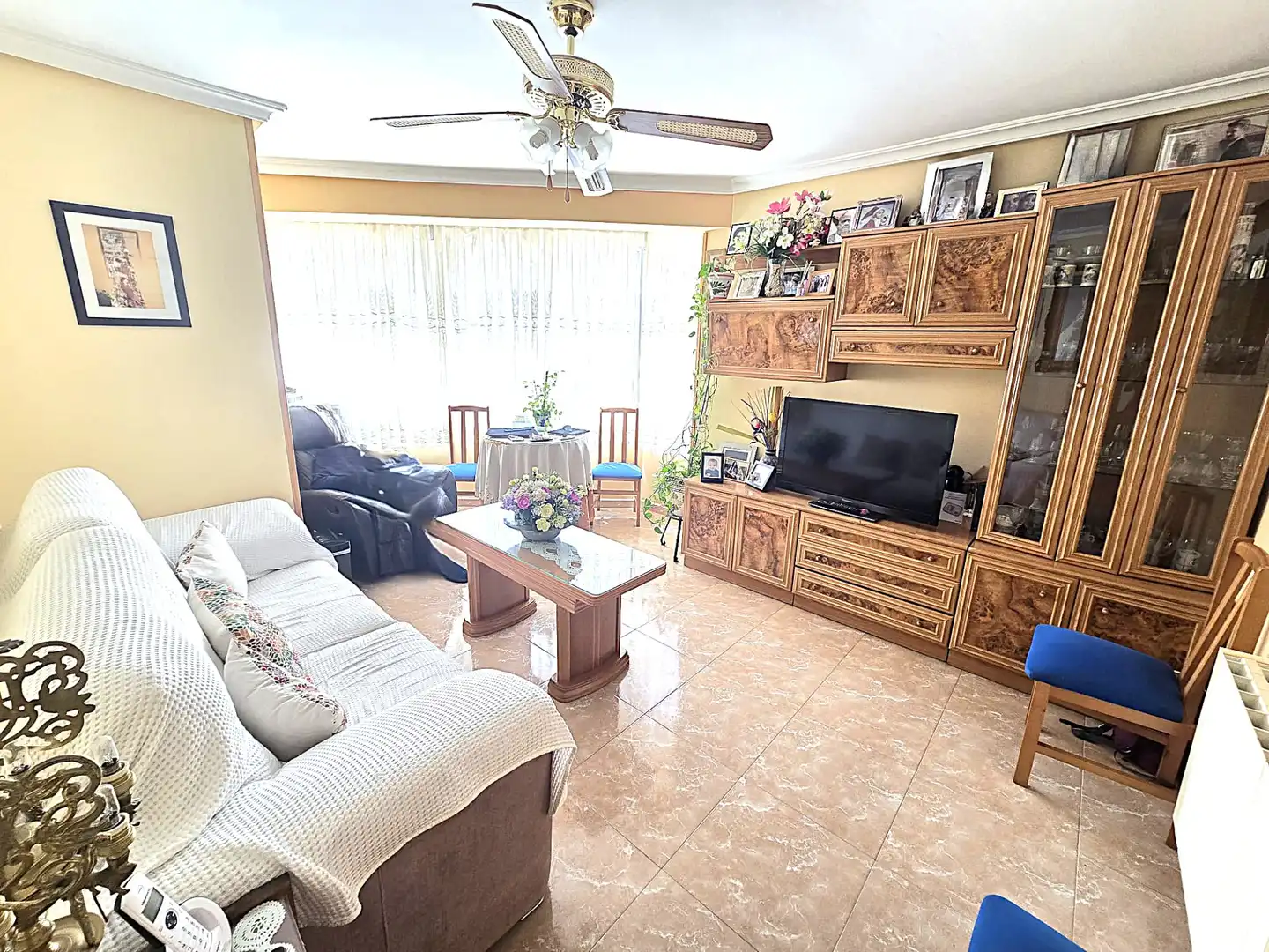 Sala de estar de Piso en venta en Madrid con Calefacción y Amueblado