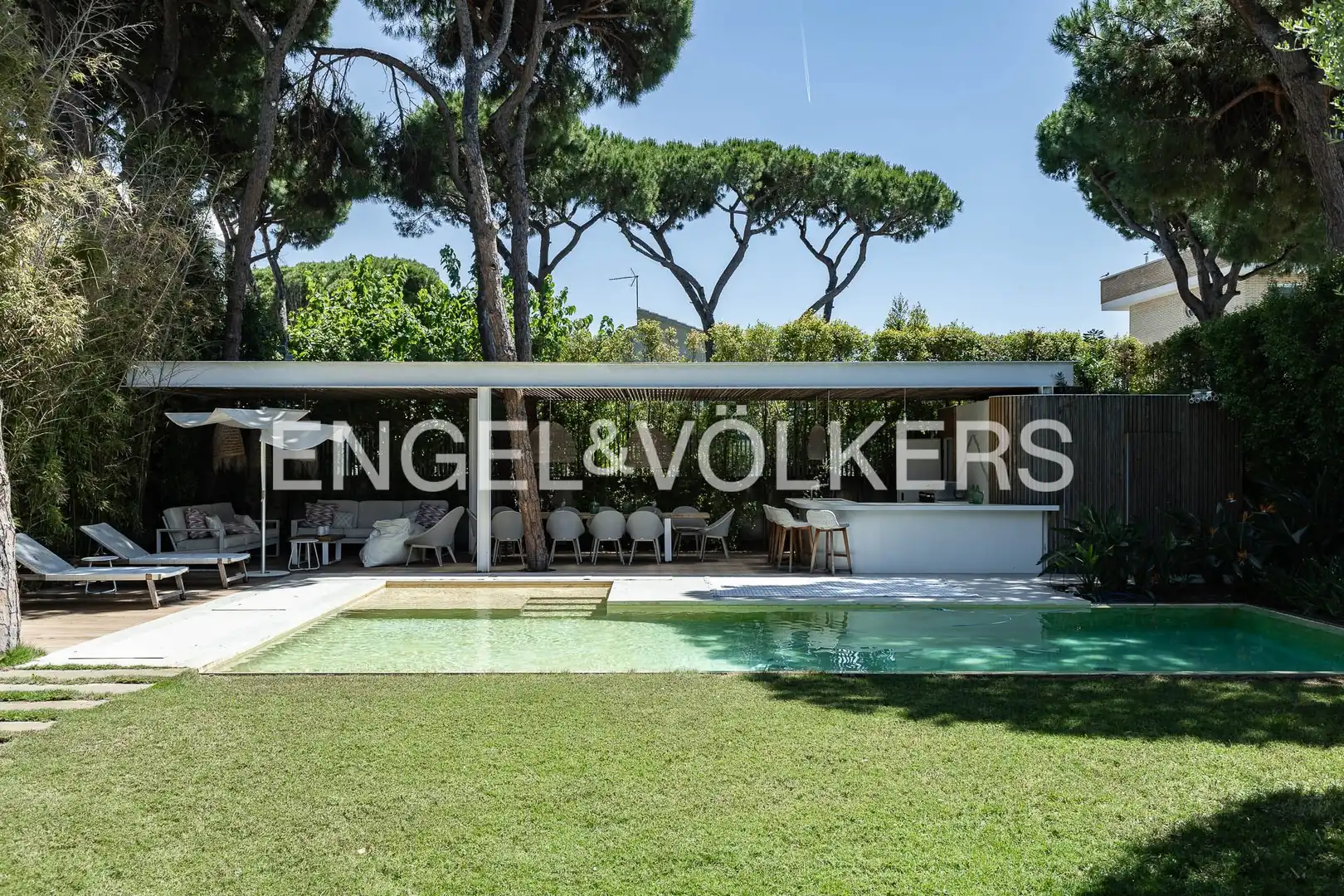Exterior view of Houses for rent in Castelldefels  with Air Conditioner, Heating and Private garden