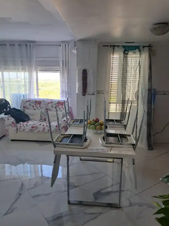 Menjador de Pis en venda en Chiva amb Aire condicionat