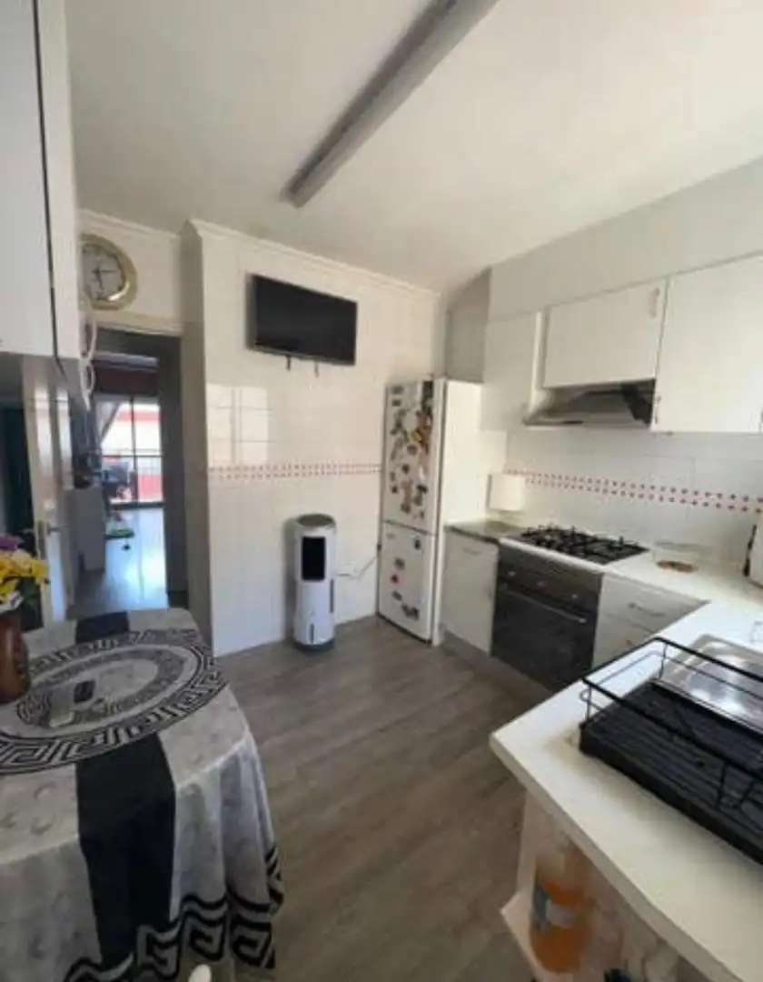 Appartamento con terrazza in vendita a Avenida SANDOVAL 23