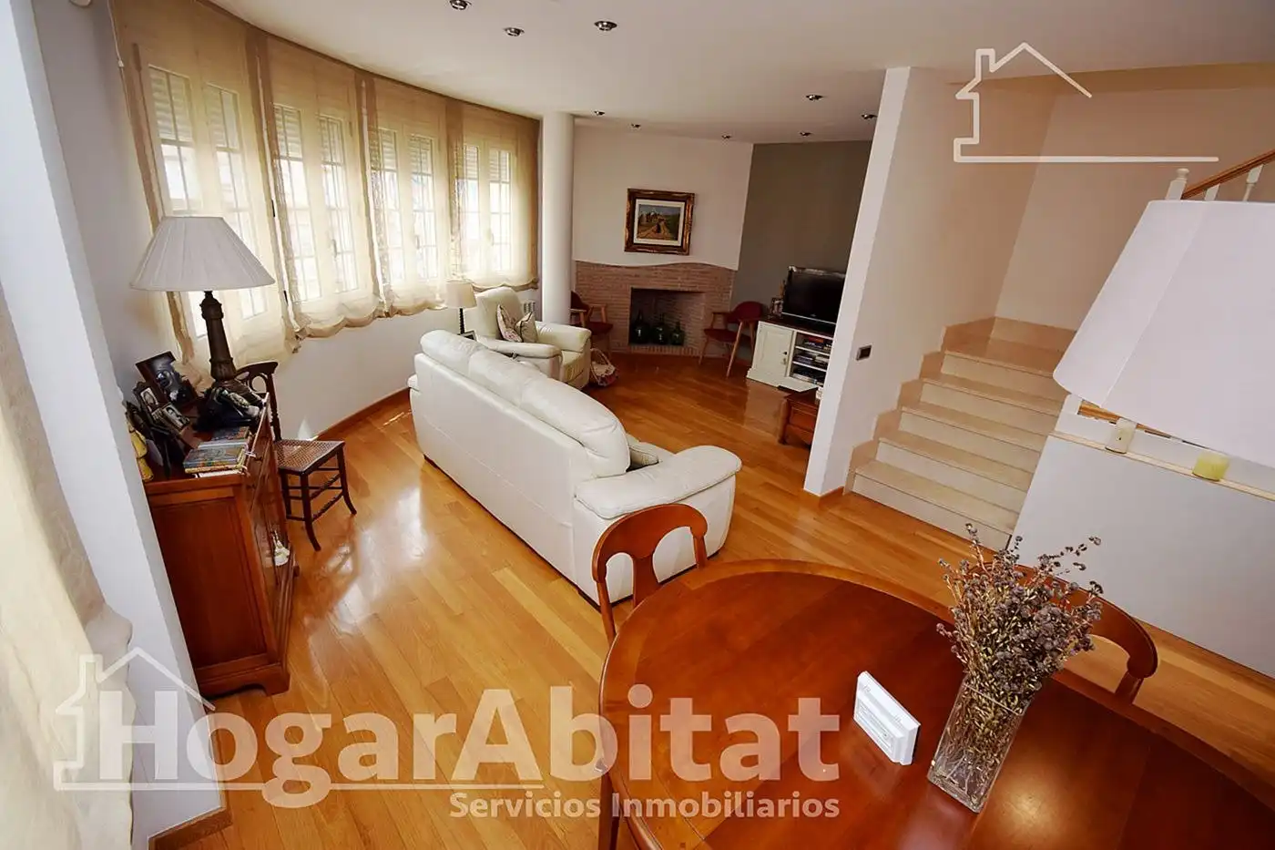 Wohnzimmer von Einfamilien-Reihenhaus zum Verkauf in Vila-real mit Klimaanlage, Privatgarten und Terrasse