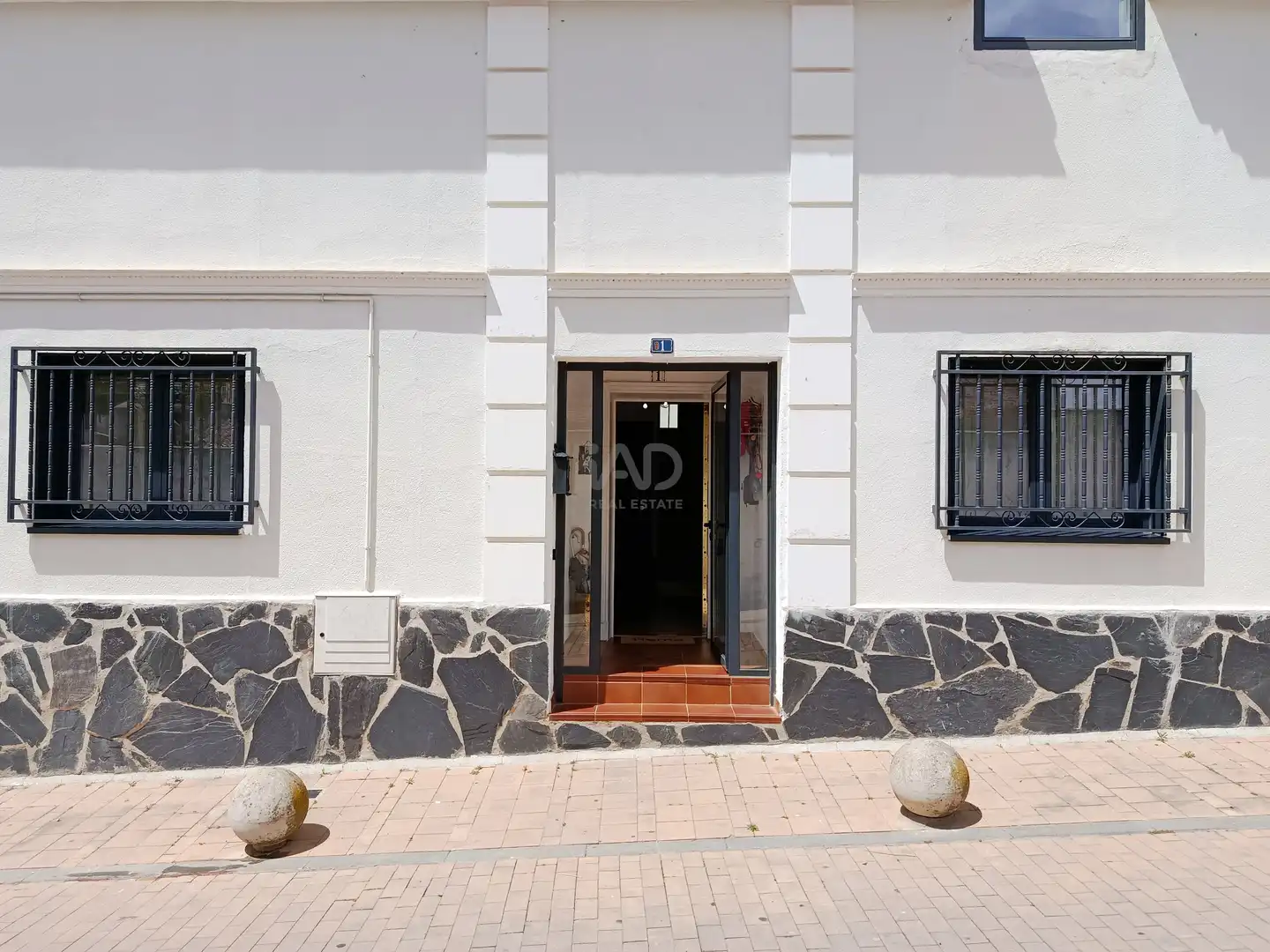 Vista exterior de Casa o chalet en venta en Meco con Aire acondicionado, Calefacción y Terraza