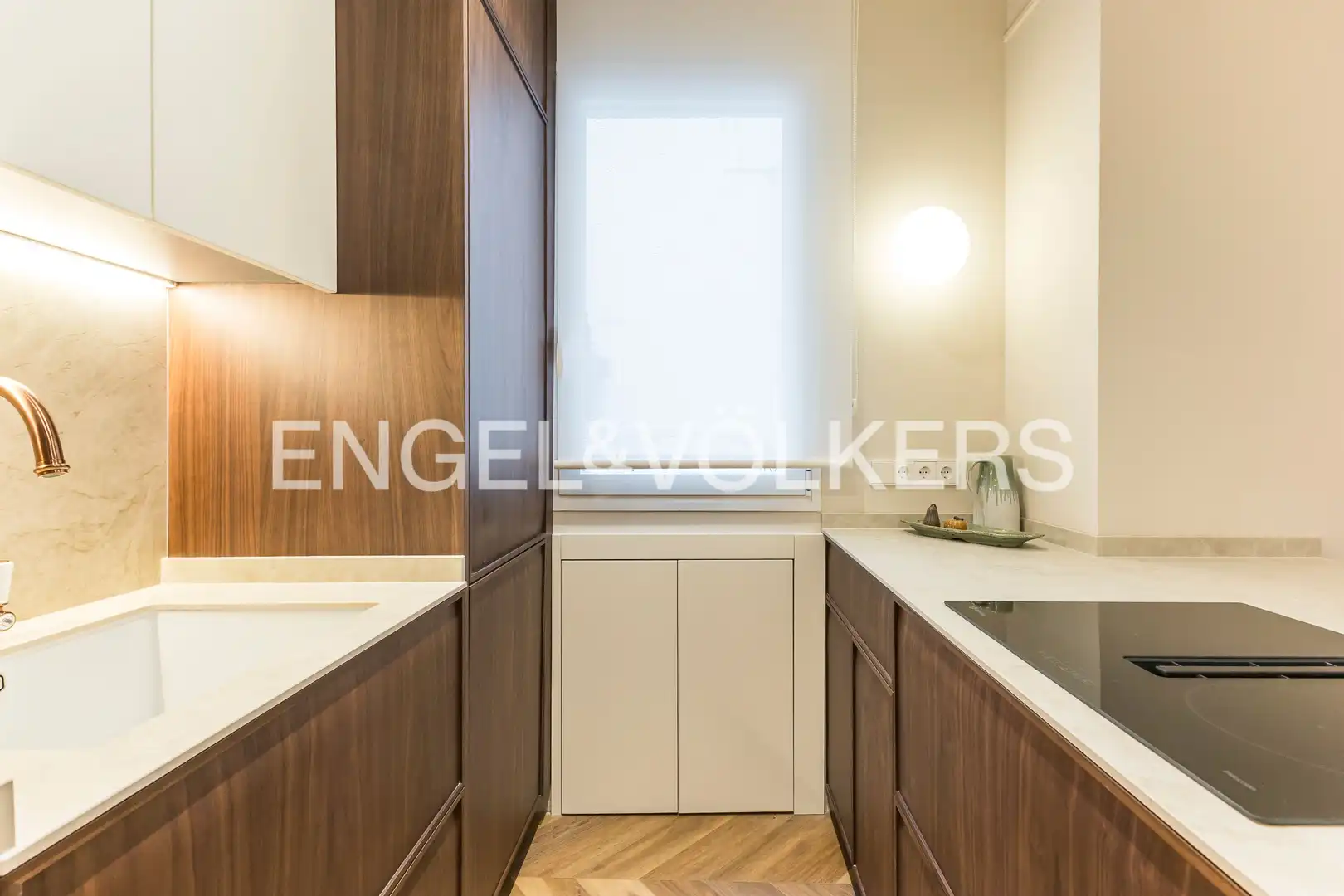 Küche von Wohnung zum Verkauf in Madrid mit Klimaanlage, Heizung und Parkett