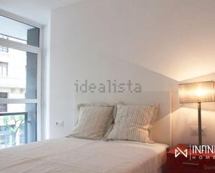 Dormitori de Apartament de lloguer en Bilbao  amb Calefacció