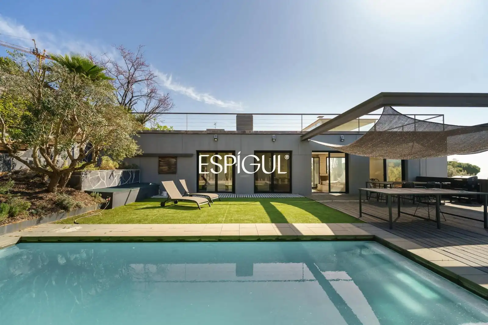 Piscina de Casa o chalet en venta en Premià de Dalt con Aire acondicionado, Calefacción y Jardín privado