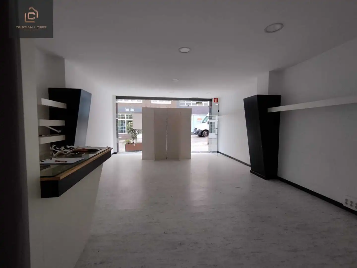 Business premises for sale in Rúa Sanjurjo Carricarte, imagen 11