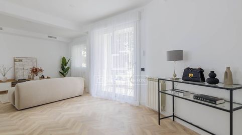 Excelente piso de tres dormitorios en venta en Prosperidad, Madrid, imatge 3