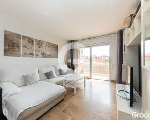 Exterior view of Flat for sale in Sant Boi de Llobregat  with Heating, Private garden and Terrace