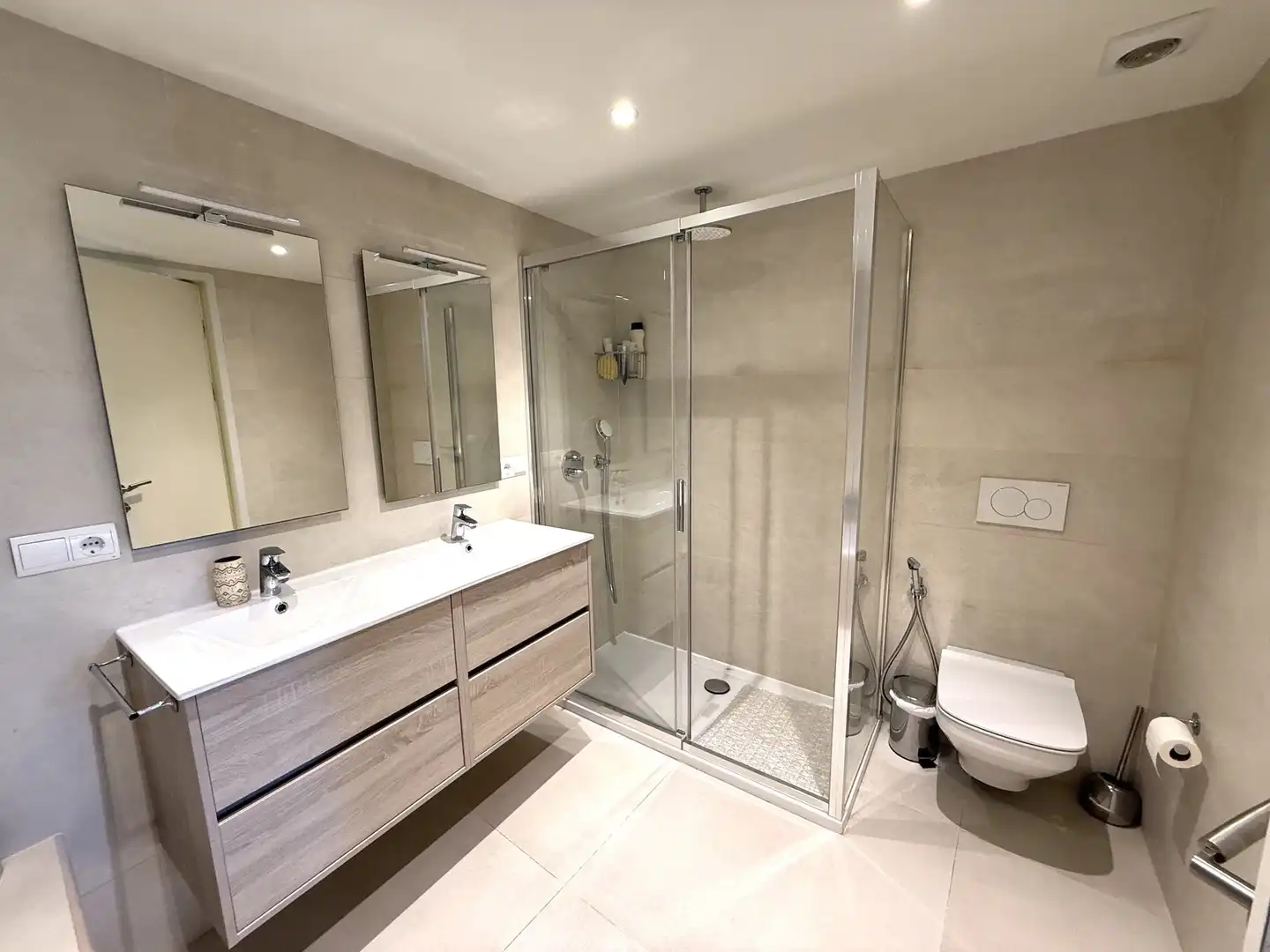 Bathroom of Apartments for sale in Eivissa  with Air Conditioner, Heating and Private garden