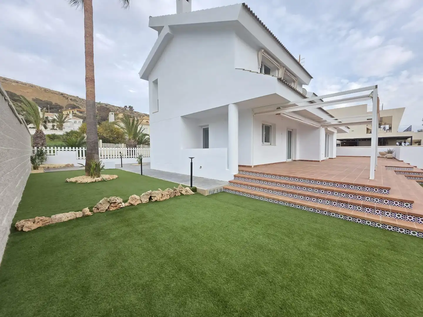 Vista exterior de Casa o xalet en venda en El Ejido amb Traster, Piscina i Alarma