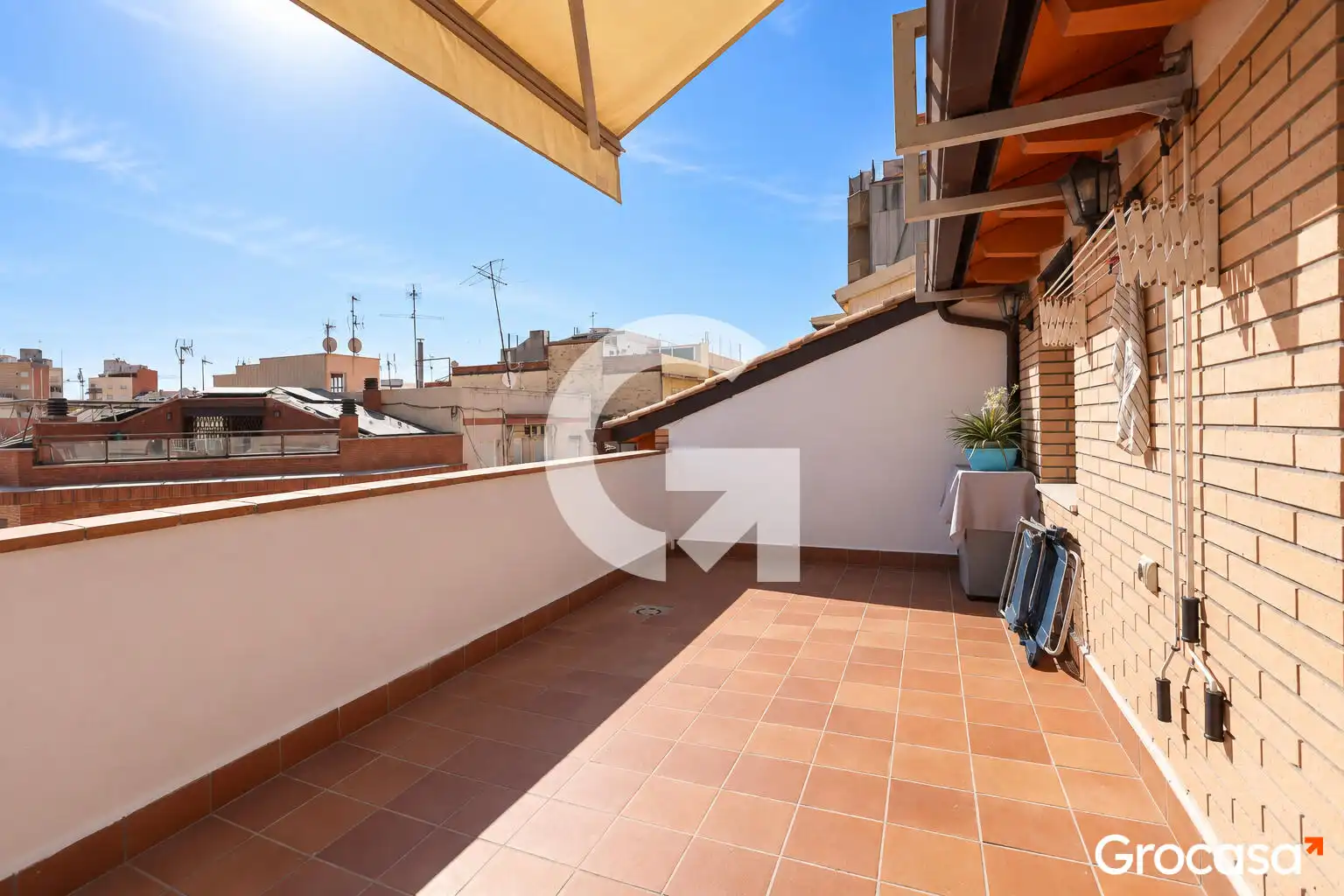 Duplex avec terrasse à vendre à CL MADRID