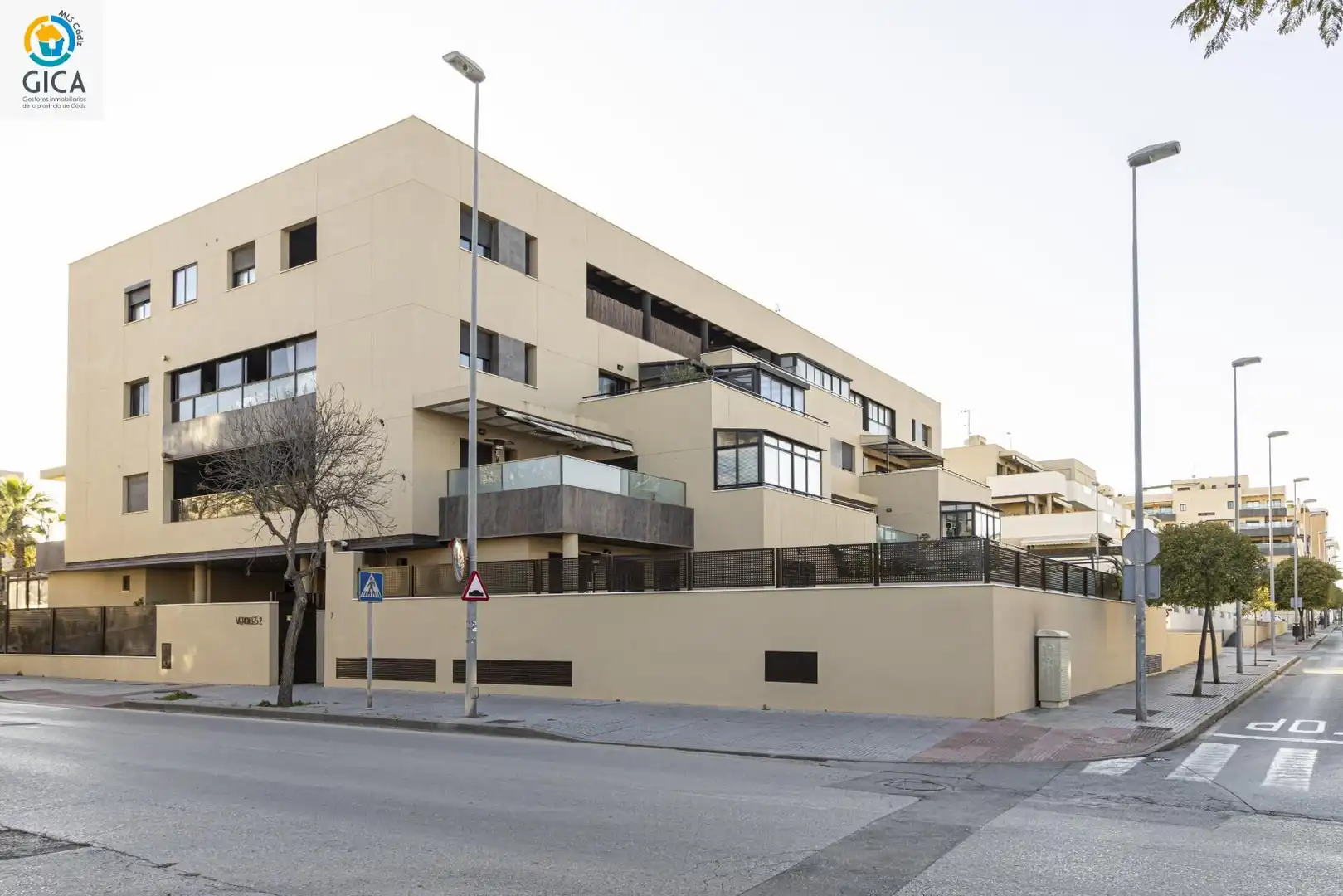 Vista exterior de Pis en venda en Jerez de la Frontera amb Aire condicionat, Terrassa i Traster