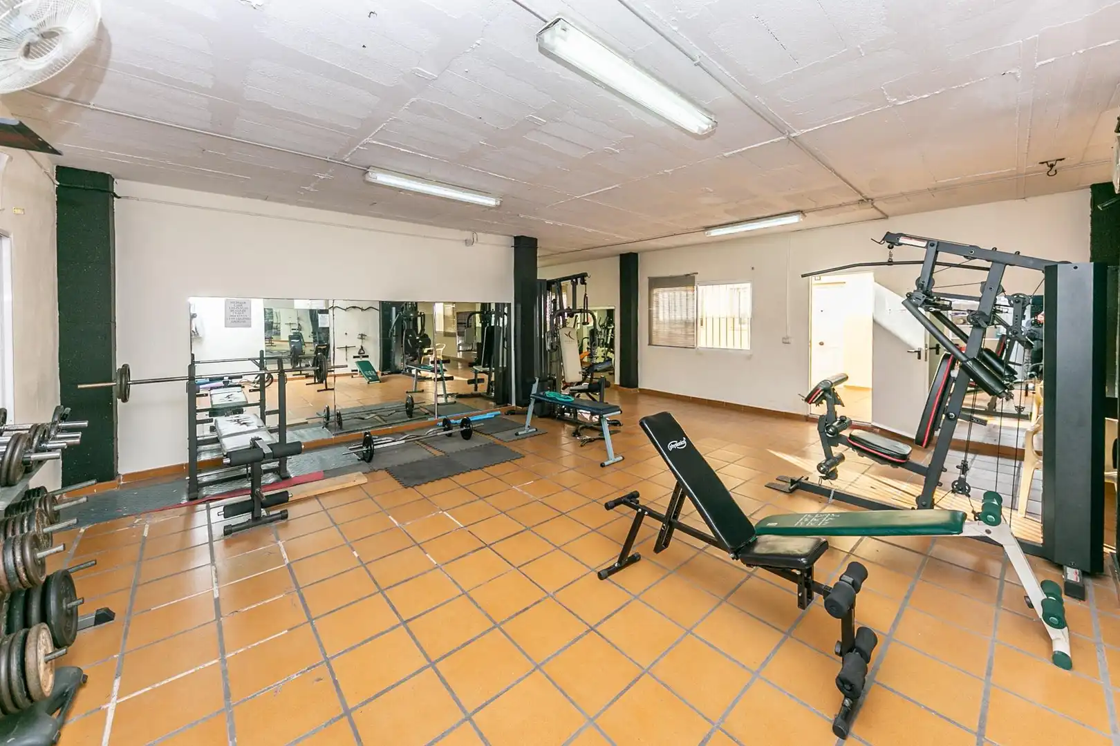 Dúplex en venta en Benalmádena con Aire acondicionado, Calefacción y Jardín privado
