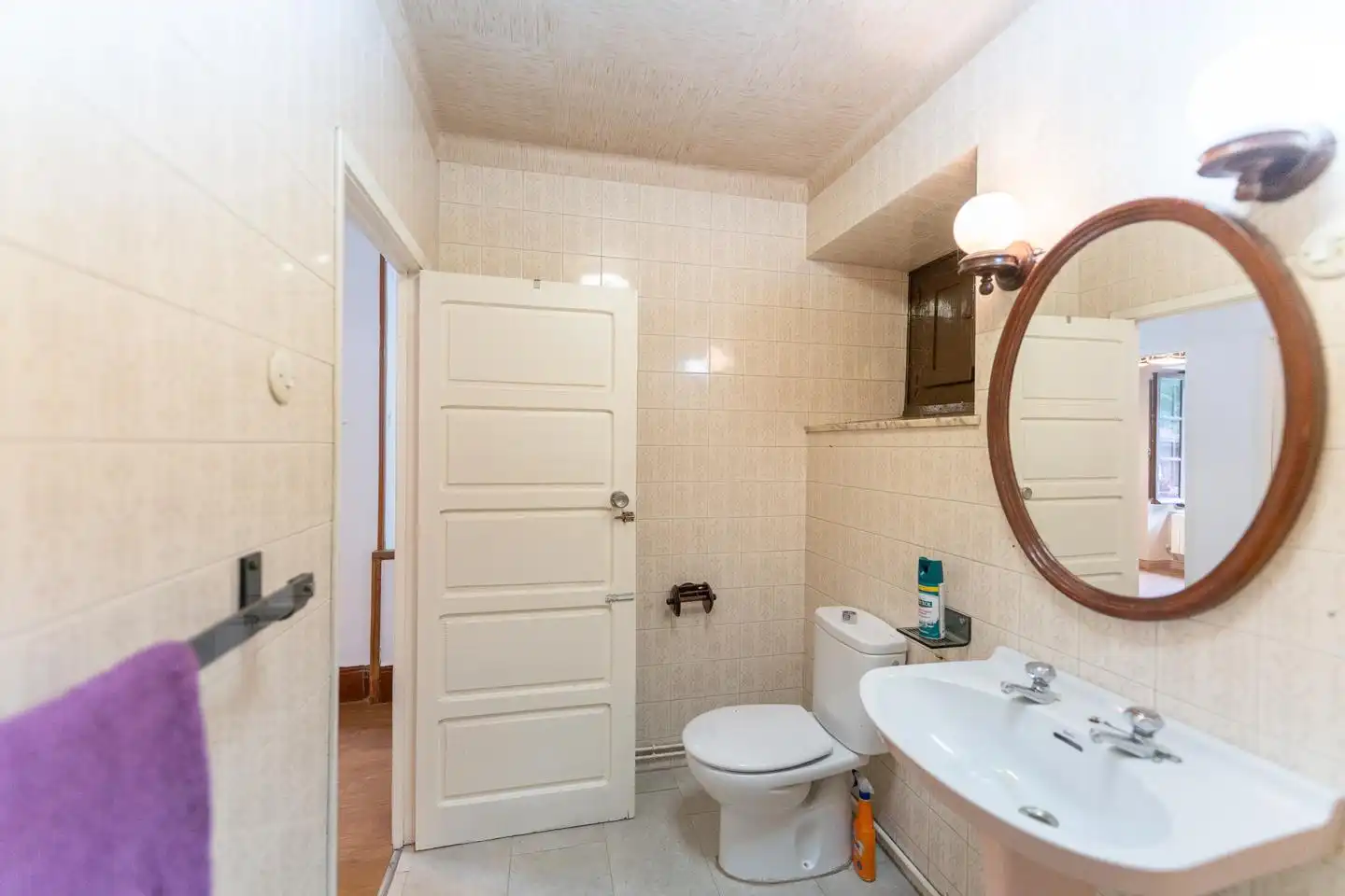Baño de Casa adosada en venta en Somiedo con Calefacción, Jardín privado y Terraza