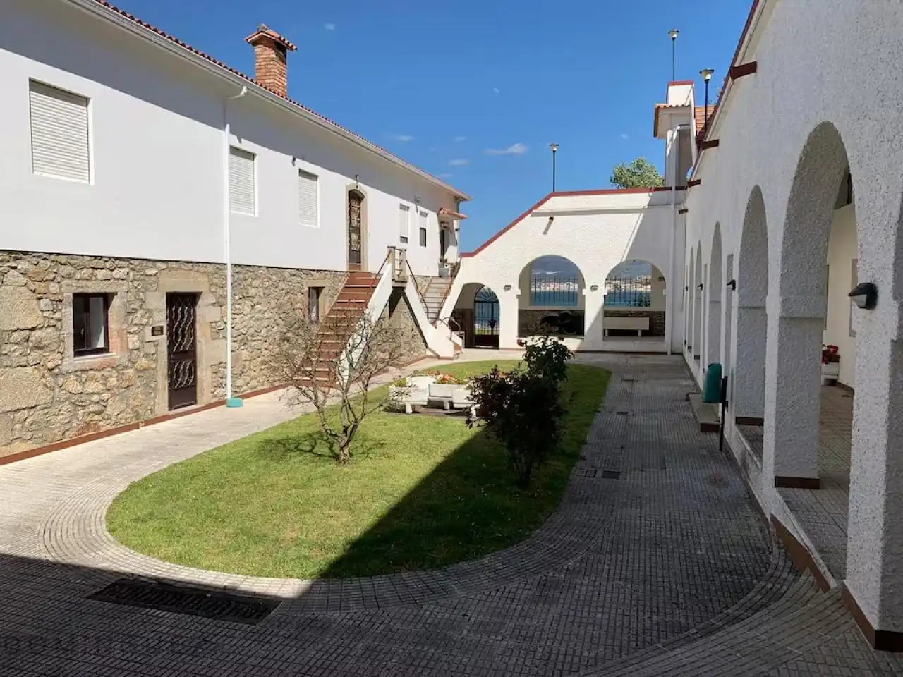 Vista exterior de Apartamento en venta en A Guarda   con Calefacción, Piscina y Piscina comunitaria
