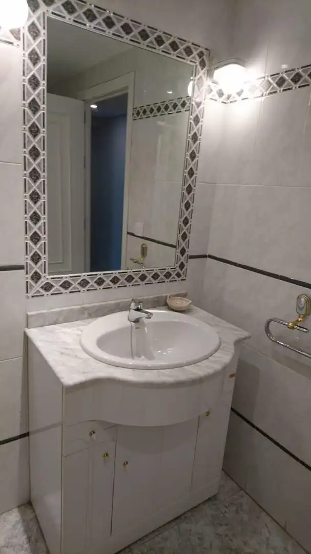 Baño de Piso de alquiler en Córdoba con Aire acondicionado y Calefacción