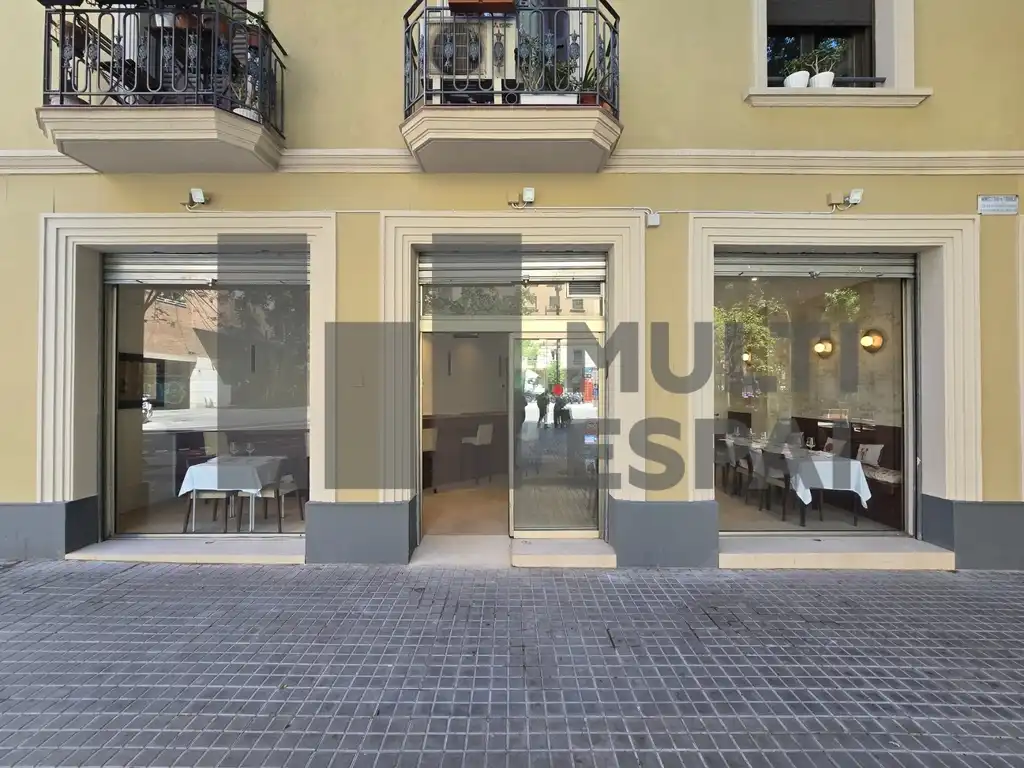 Local en traspaso en Barcelona con Aire acondicionado, Calefacción y Terraza