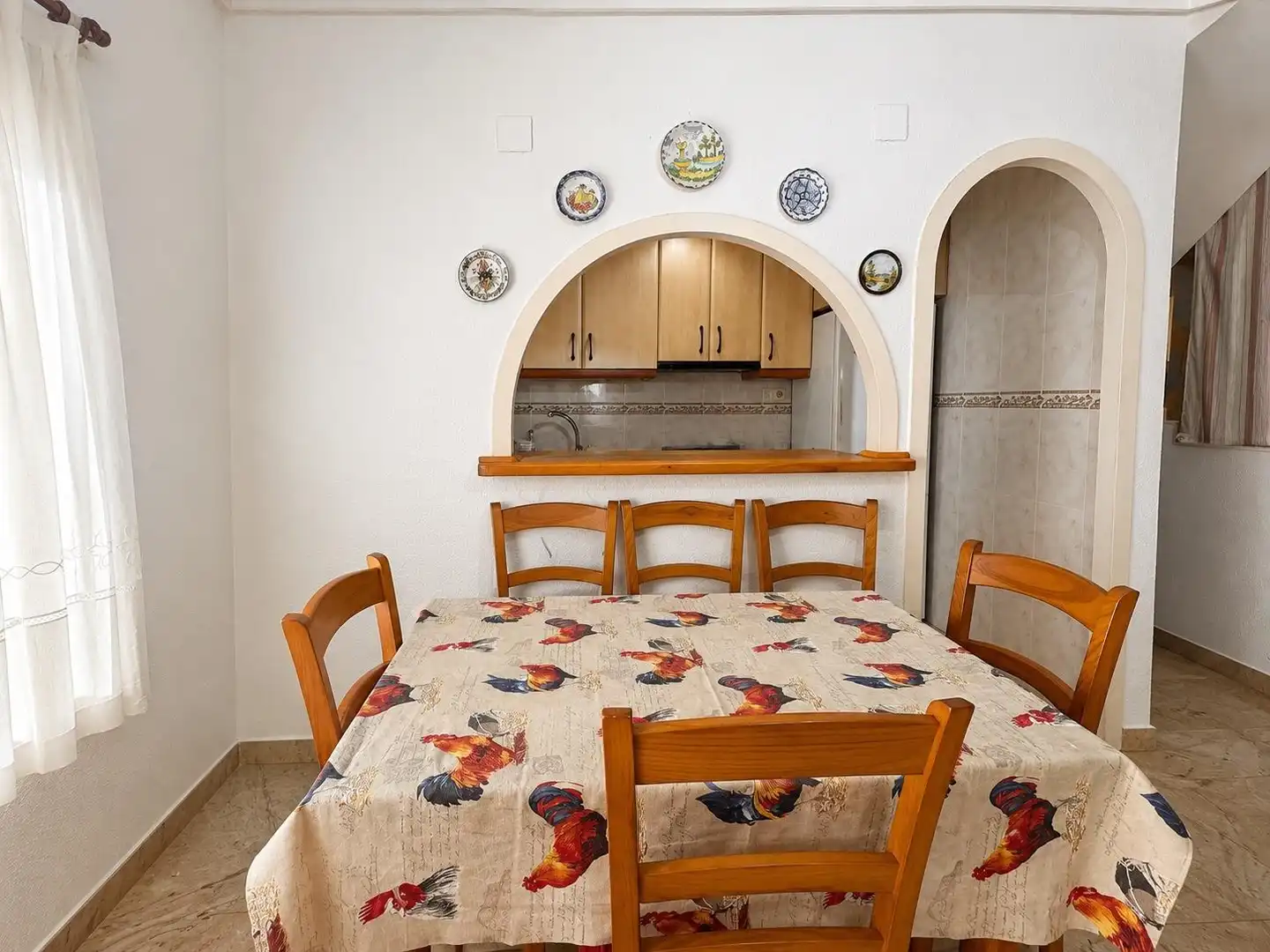 Casa aparellada amb terrassa en venda a Calle GABRIELA MISTRA, imagen 3