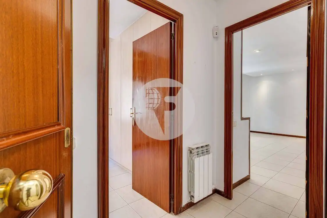 Flat for sale in El Raval