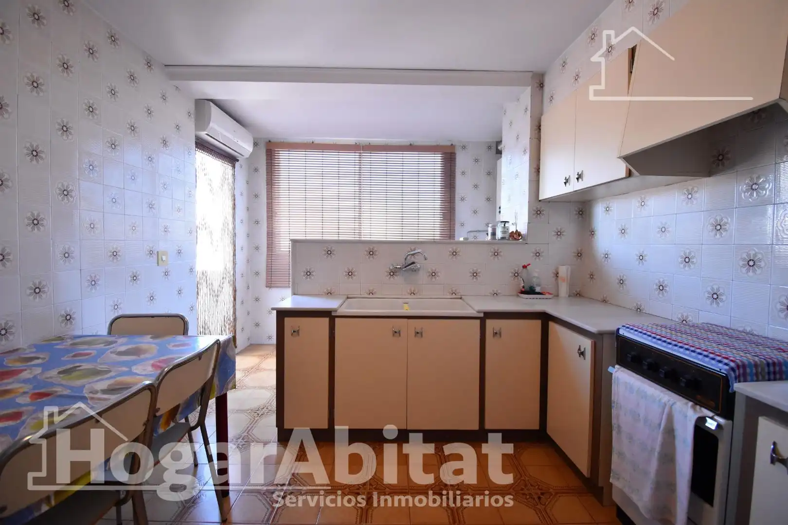 Kitchen of Flat for sale in Piles  with Air Conditioner, Heating and Storage room