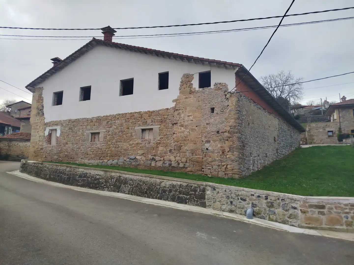 Vista exterior de Casa o chalet en venta en Villafufre con Jardín privado y Balcón