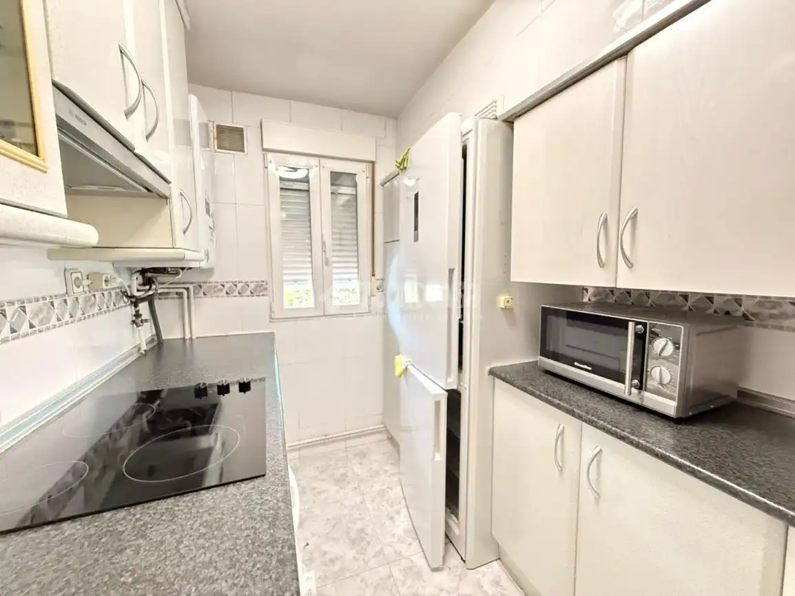 Kitchen of Flat for sale in Madrid