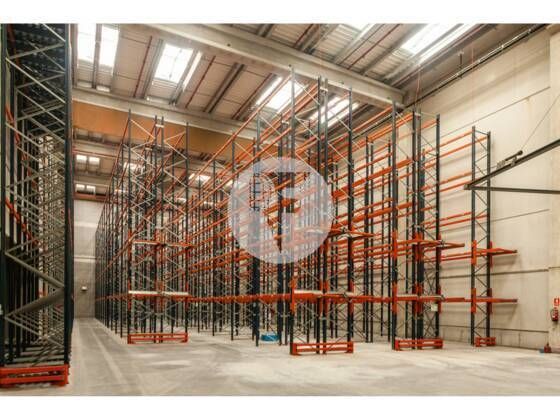 Industrial buildings to rent in  Barcelona Capital