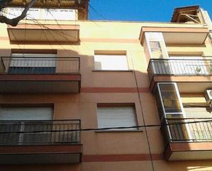 Vista exterior de Pis en venda en Santa Coloma de Gramenet amb Calefacció
