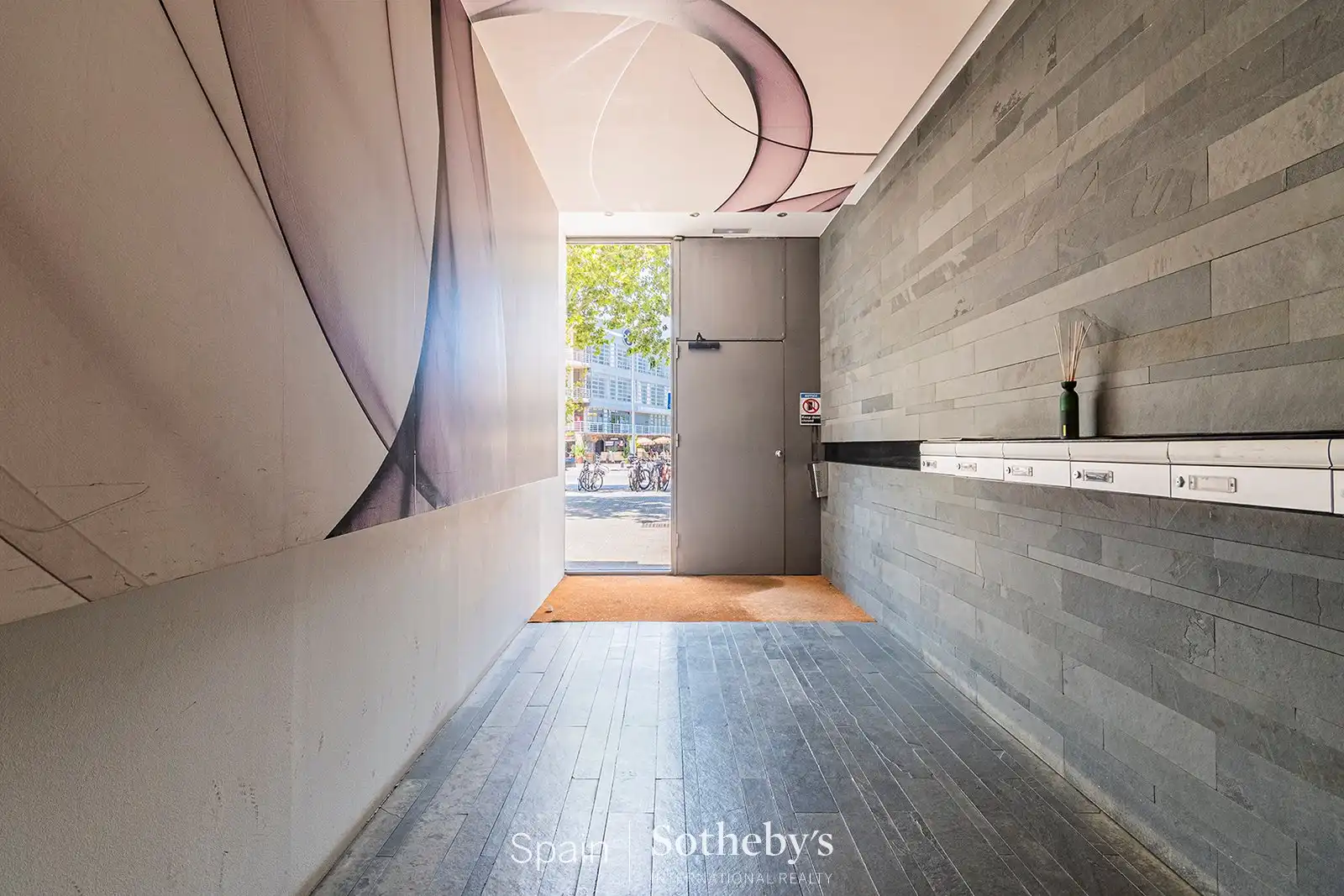 Ático en venta en Barcelona con Aire acondicionado, Terraza y Piscina