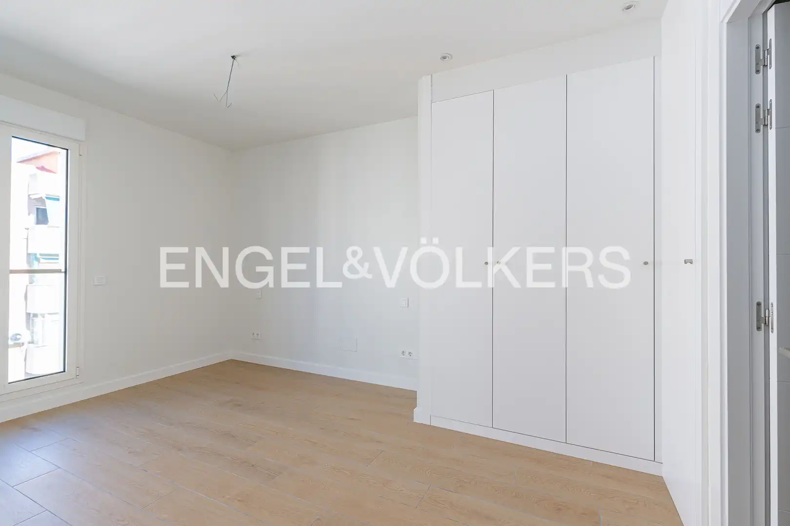 Bedroom of Flat for rent in Madrid  with Air Conditioner, Heating and Swimming Pool