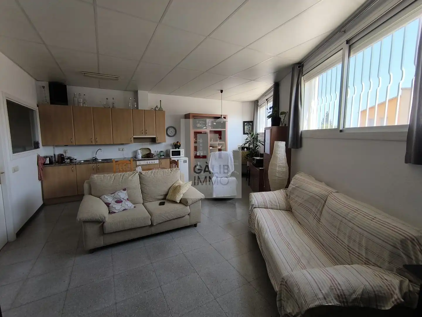 Sala d'estar de Casa adosada en venda en Vilafant amb Aire condicionat, Calefacció i Terrassa