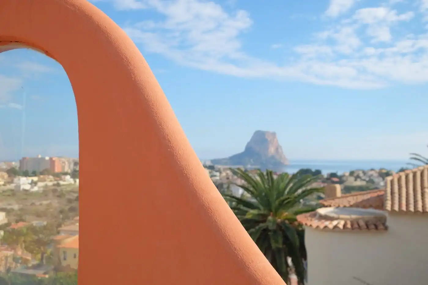 Vista exterior de Casa o xalet en venda en Calpe / Calp amb Aire condicionat, Calefacció i Jardí privat