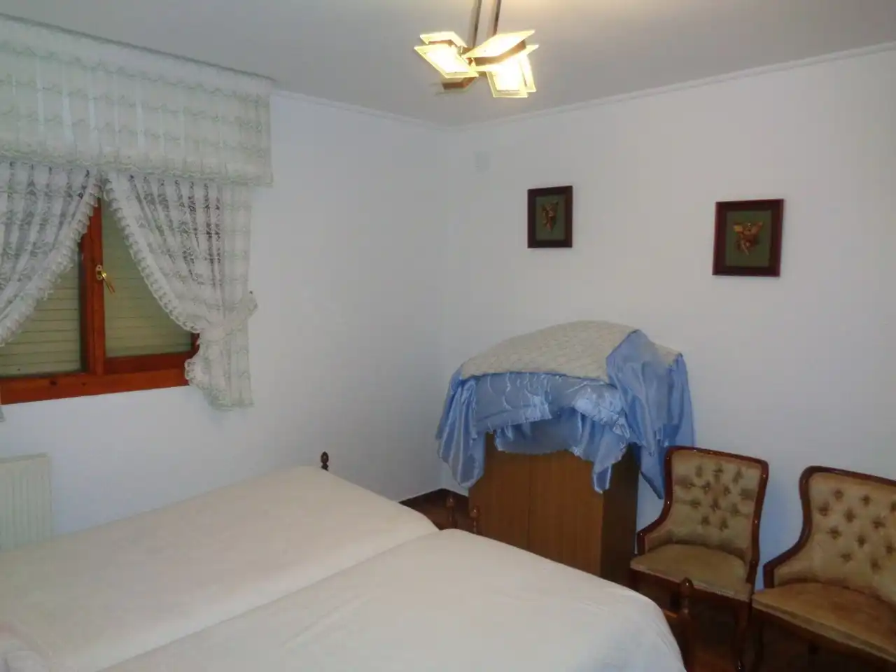 Schlafzimmer von Country house zum Verkauf in San Asensio mit Heizung