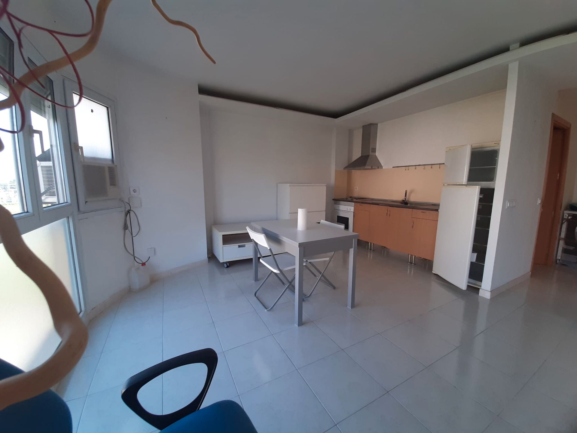 Cuina de Estudi en venda en Mollerussa amb Aire condicionat i Moblat