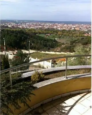 Terraza de Casa o chalet en venta en Valdefresno con Calefacción, Jardín privado y Trastero