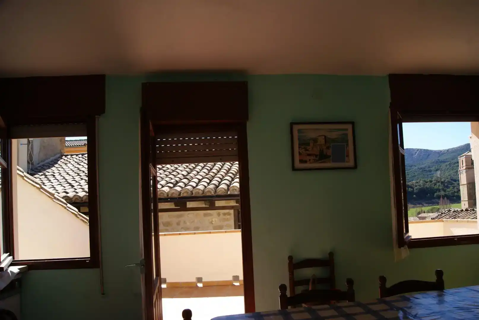 Wohnung zum Verkauf in Biel mit Klimaanlage, Privatgarten und Abstellraum