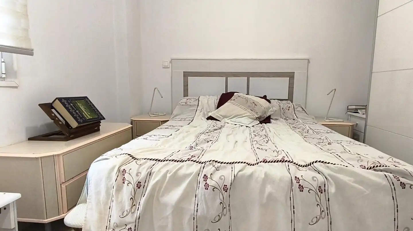 Habitación de Planta baja en venta en Madrid con Aire acondicionado