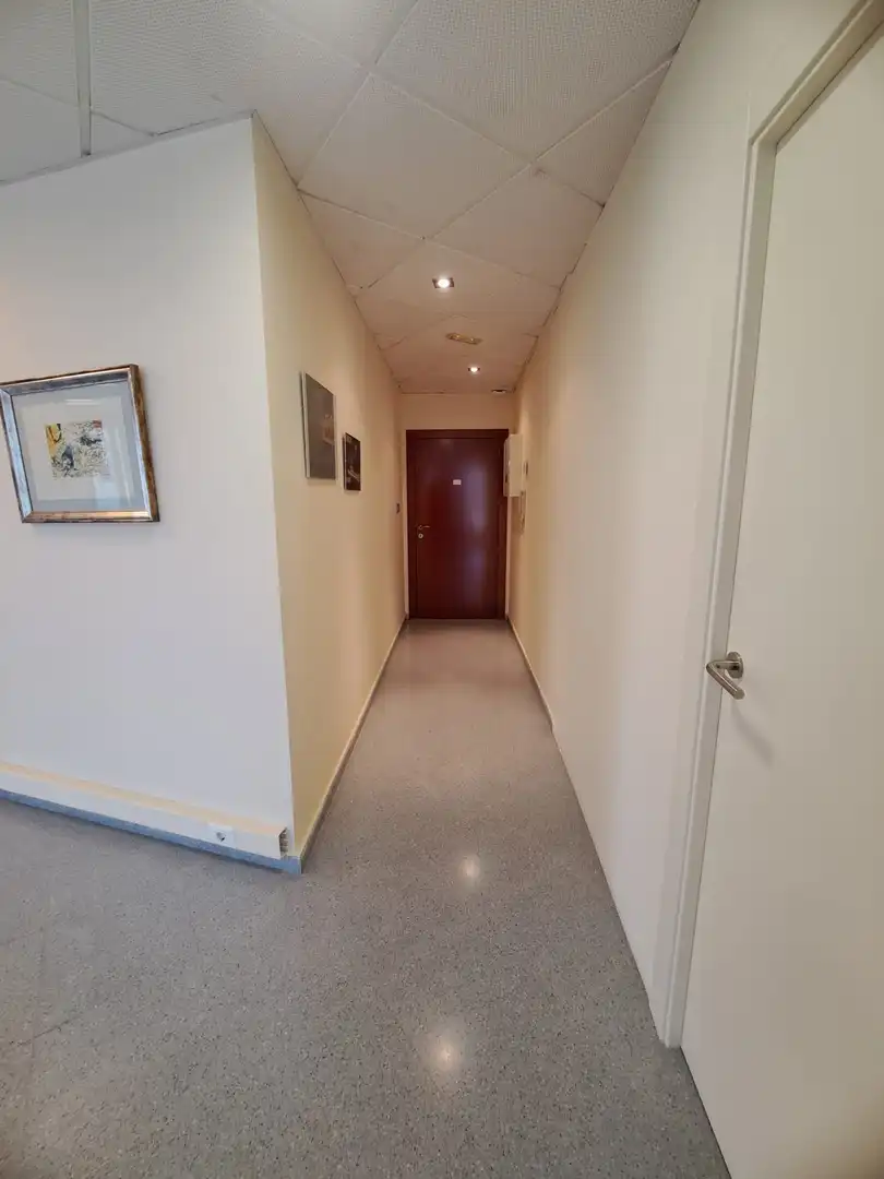 Oficina en venta en Murcia con Aire acondicionado, Trastero y Amueblado